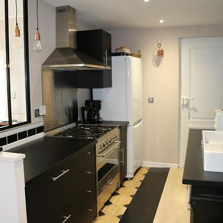Chambres et table L' échappée Bouvesse-Quirieu Esterno foto