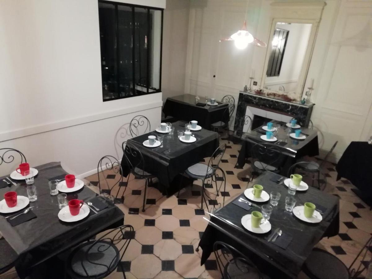 Chambres et table L' échappée Bouvesse-Quirieu Esterno foto