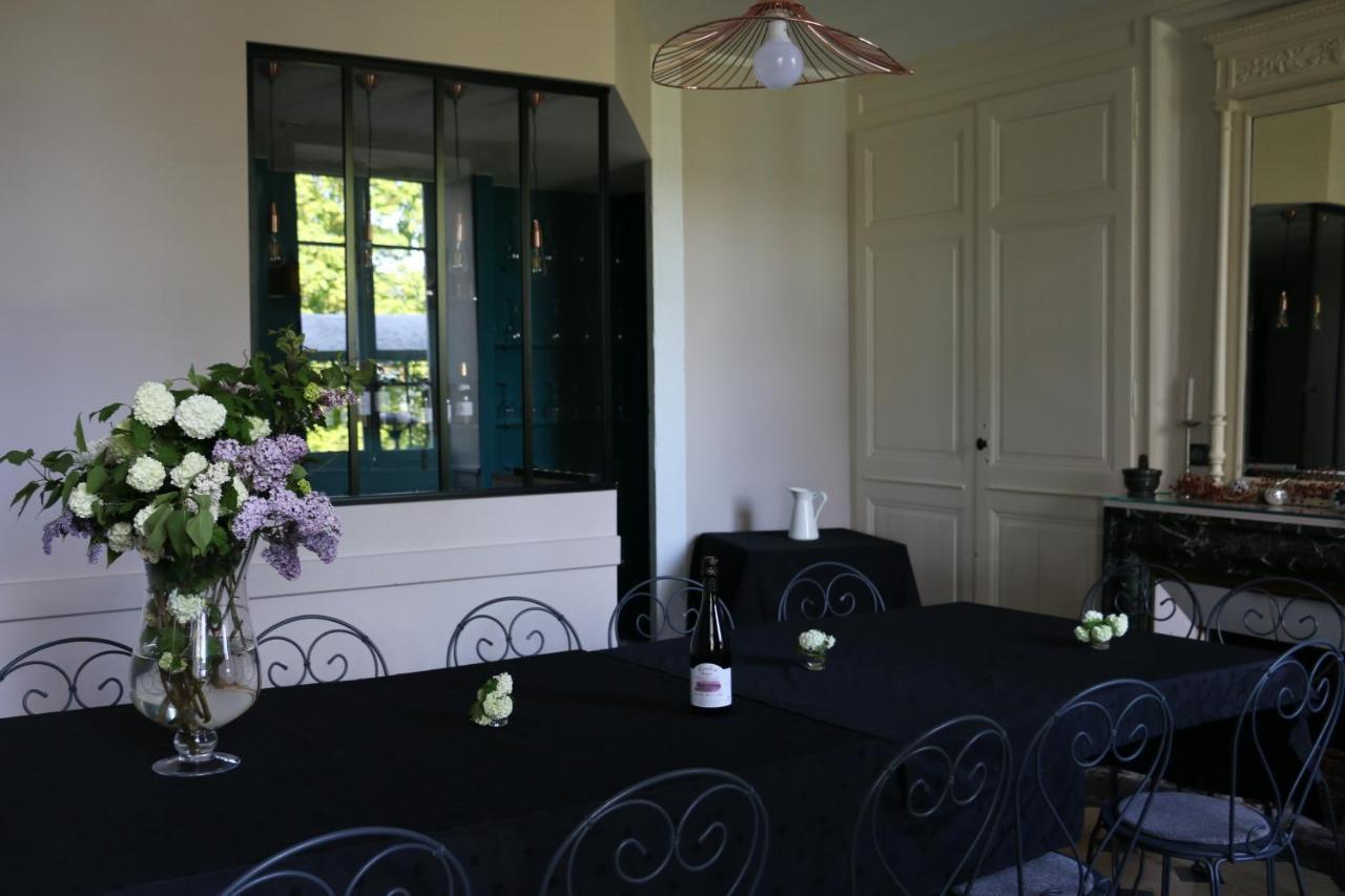 Chambres et table L' échappée Bouvesse-Quirieu Esterno foto