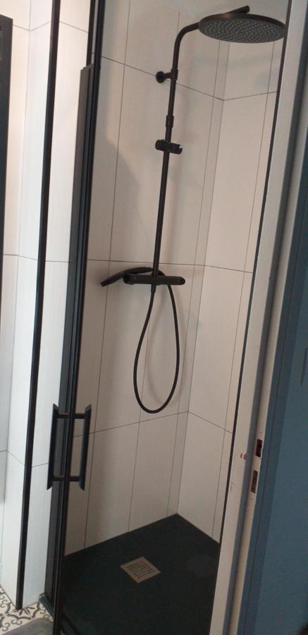 Chambres et table L' échappée Bouvesse-Quirieu Esterno foto